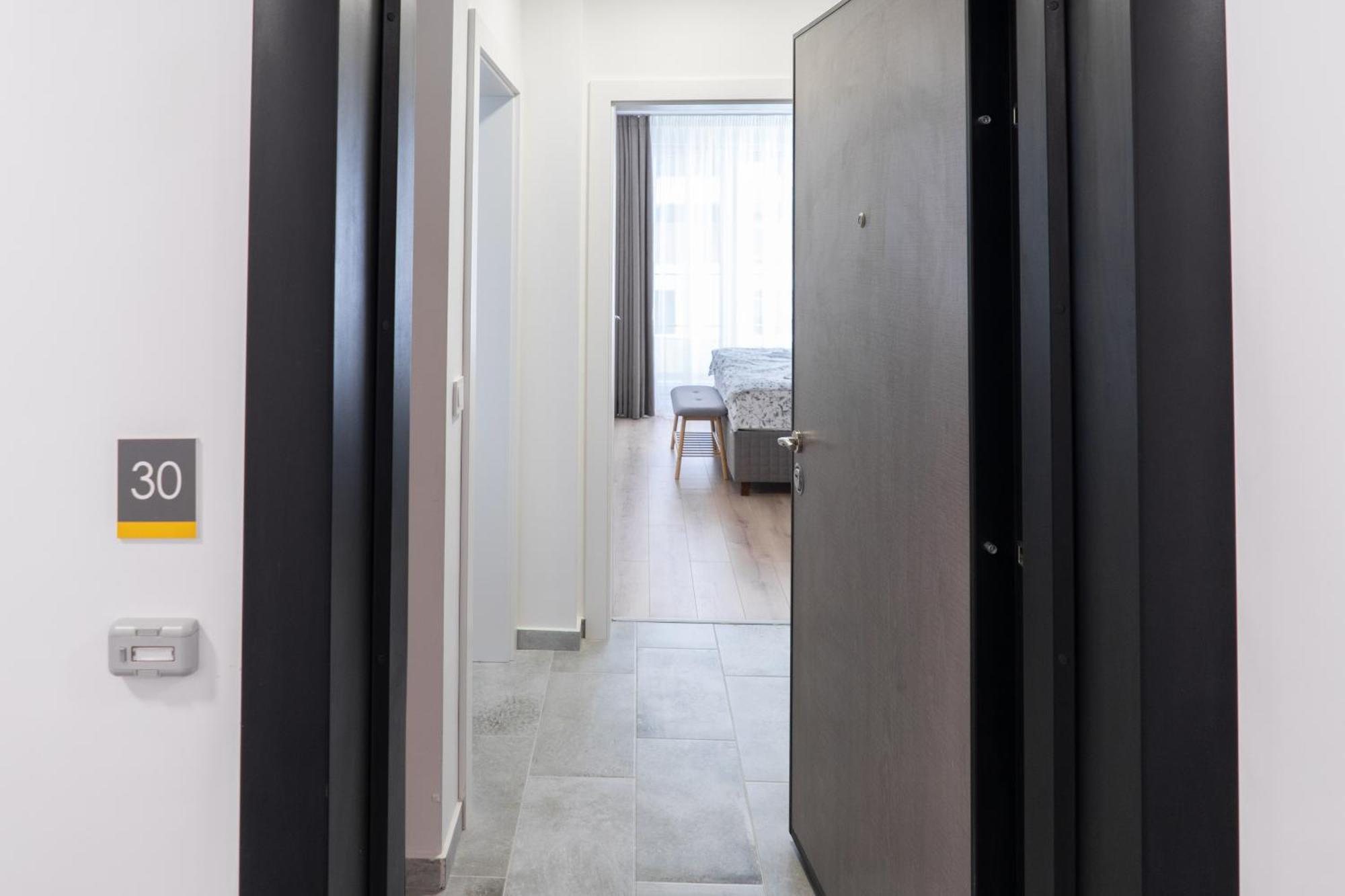 New Modern & Cozy Apartment With Free Parking Varna Exterior foto